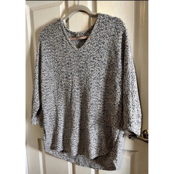 Chico's Sweaters - Chicos Sweater Womens Size 2 XS Knit V-Neck 3/4 Sleeves Pullover Casual